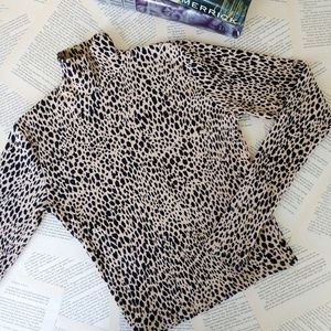 BRANDY MELVILLE Daniela Ribbed Turtleneck Crop Top